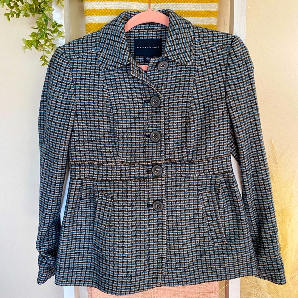 Banana Republic Houndstooth Peplum Jacket